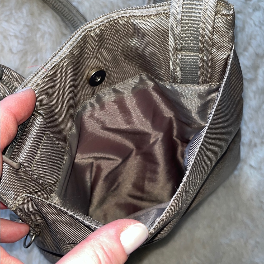 Travelon Anti-Theft Classic Slim Crossbody Taupe Grey Beige north south RFID - Picture 3 of 11
